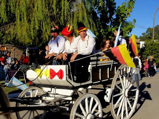 Delicias y tradiciones alemanas en Colonia Hinojo