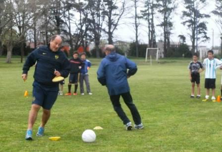 Estrellas de Boca dieron una clnica en Rauch