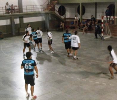 Handball de gran nivel en el Polideportivo