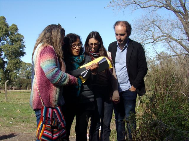 Visita de la Ingeniera  Susana Laborde y asamblea vecinal